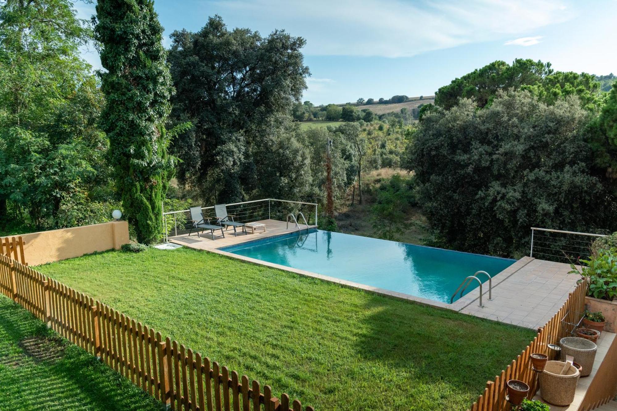 Casa Rural El Bruguer Vell Santa Eulalia de Ronsana Екстер'єр фото